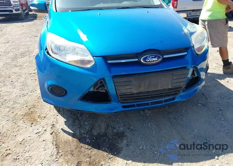 2014 Ford Focus Se z USA, uszkodzony, nr VIN 1FADP3K28EL457891